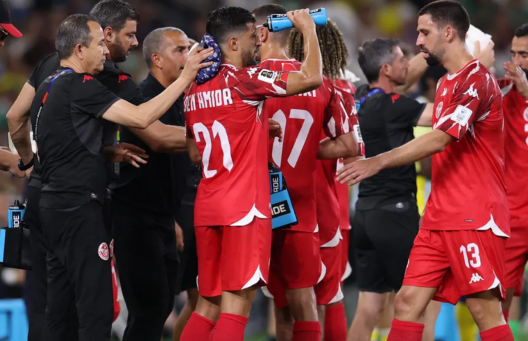 Copa: quem são os bilionários dos EUA por trás das pausas para hidratação que o futebol adotou