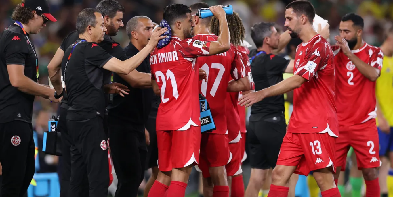 Copa: quem são os bilionários dos EUA por trás das pausas para hidratação que o futebol adotou