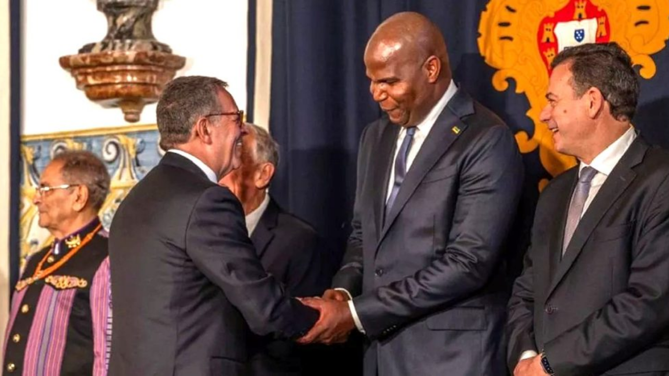 Presidente da República efectua visita oficial a Portugal