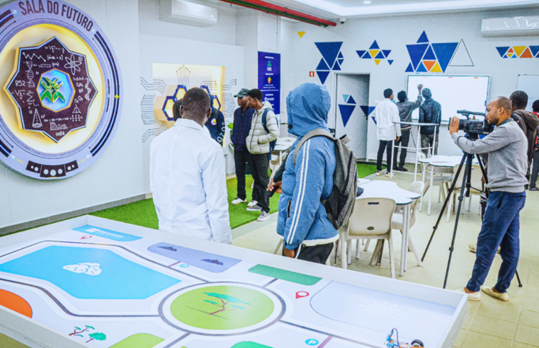 Universidade Eduardo Mondlane Inaugura Sala do Futuro para Ensino Inovador em STEM