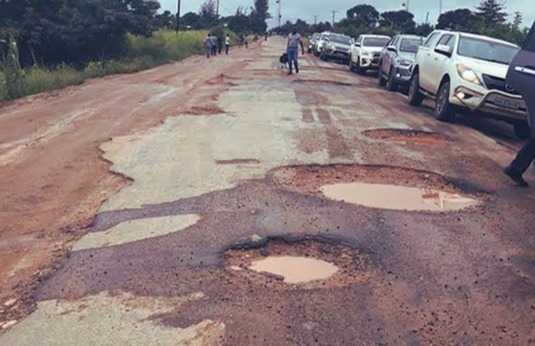Moçambique Mobiliza 28,5 Milhões de Euros para Reabilitar Estradas Danificadas